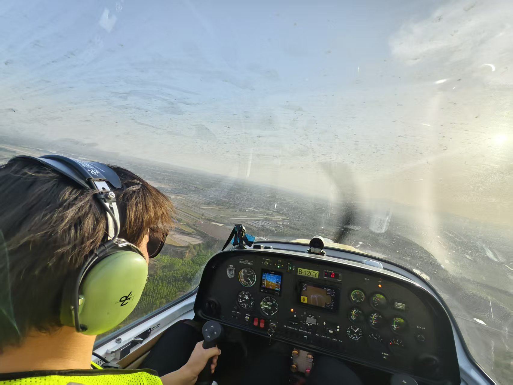 山西臨汾堯都機場固定翼飛行體驗【一對一資深飛行員帶飛+可體驗操縱駕駛】