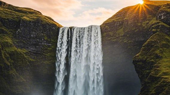 Classic South Coast Day Tour in Iceland: Seljalandsfoss, Skógafoss, Reynisfjara Beach, Vik Town, Game of Thrones