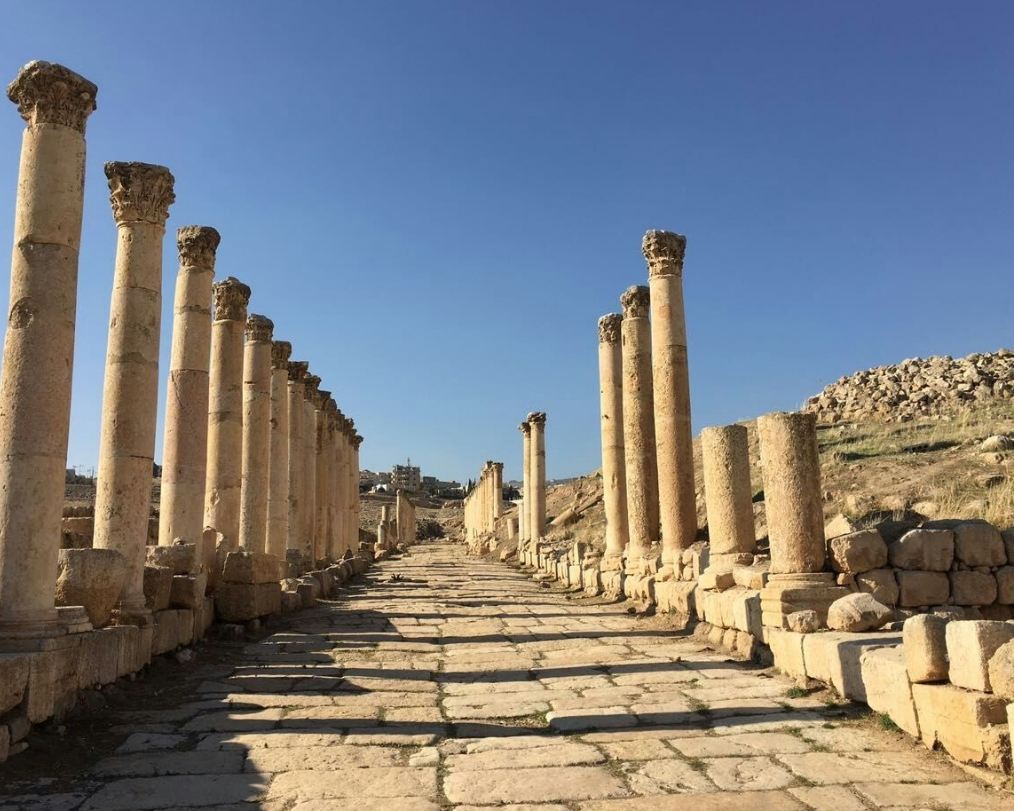 Italy: 3H English Guided Tour – Colosseum, Roman Forum and Palatine Hill Walking