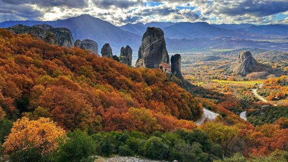 Tour di mezzogiorno a Meteora per piccoli gruppi