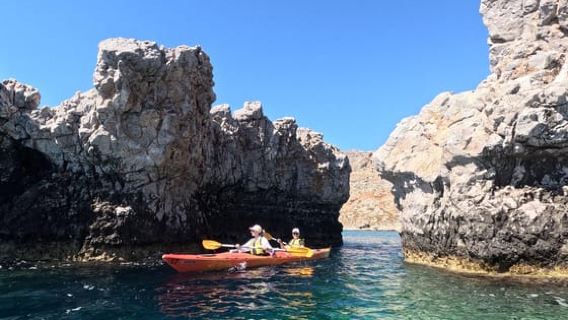 Lindos: Sea Kayaking & Acropolis of Lindos Tour with Lunch