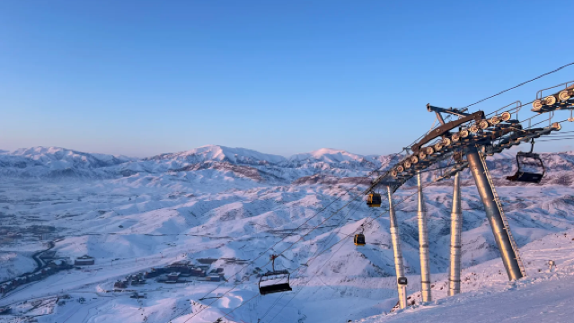 No work, just snowboarding! Altay transfers/Private chartered tour to General Mountain Ski Resort