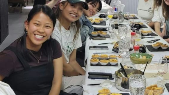 Porto: Kelas Memasak Pastel de Nata di Rua da Bainharia + Snek & Wain