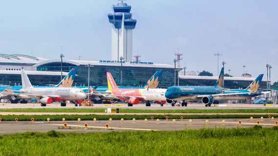 VIP Fast Track service for immigration clearance at Tan Son Nhat Airport in HCM