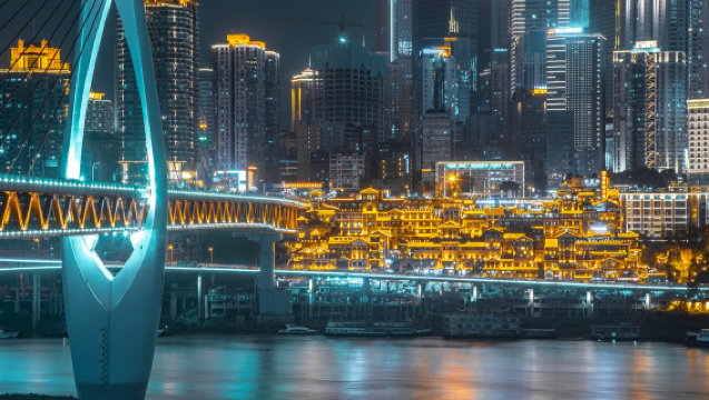 重慶8D魔幻城市一日遊——網紅打卡長江索道/輕軌穿樓/洪崖洞民俗風貌區