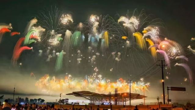 【瀏陽天空劇院煙花接駁車】河畔營地正位沉浸式觀賞【場外票】