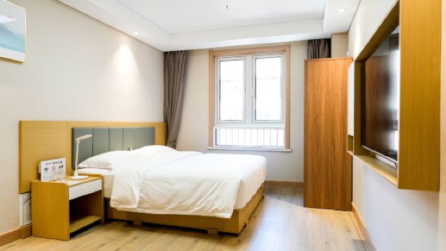 Zhangjiakou Dong'ao Village Holiday Apartment Winter Stay & Ski Package with Breakfast