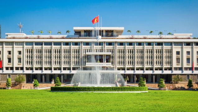 Full-Day HCM Shore Excursion: War Museum, Top Attractions & Culture Tour from Phu My Port