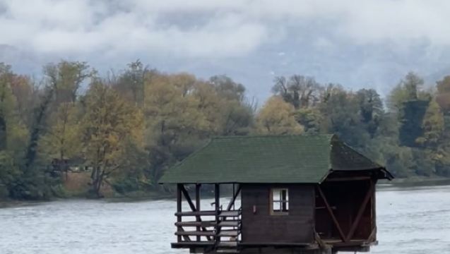 塞爾維亞 | INS風自然探險線 中文包車一日遊【行程可調】