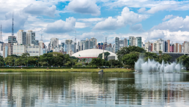 巴西 聖保羅： 中文-葡萄牙語&英語 專業翻譯 /導遊 /地陪｜旅遊陪同｜展會翻譯 /商務翻譯｜行程規劃定制