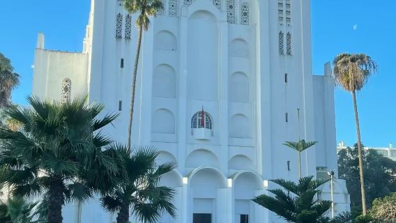 Marruecos: Antigua catedral del Sagrado Corazón de Casablanca + Medina de los Habbous + Playa / Itinerario ajustable