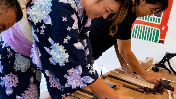 Tokyo Asakusa | Esperienza kimono + creazione artigianale di bacchette personalizzate | Un'immersione nella cultura giapponese