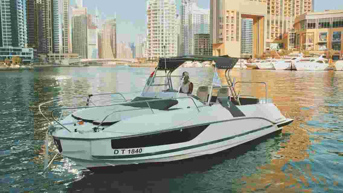 Dubai Yacht Sea escape Cruise, Swim, Tan & Sightsee!