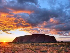 Uluru Sunrise Tour