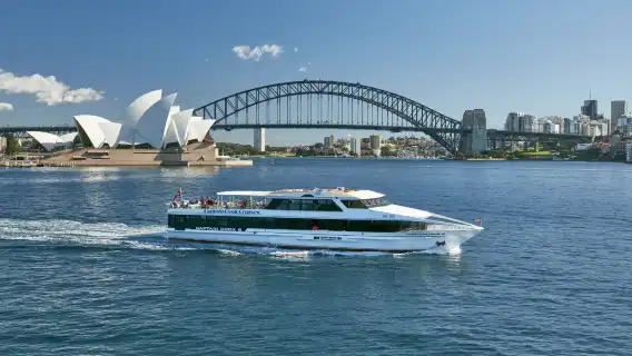 ทัวร์ล่องเรือ Captain Cook ชมทิวทัศน์ซิดนีย์/อาหารว่างยามบ่าย/อาหารกลางวัน/อาหารค่ำยามพระอาทิตย์ตก/ค็อกเทล - ออกจากท่าเรือดาร์ลิ่ง/เซอคิวลาร์ เคว