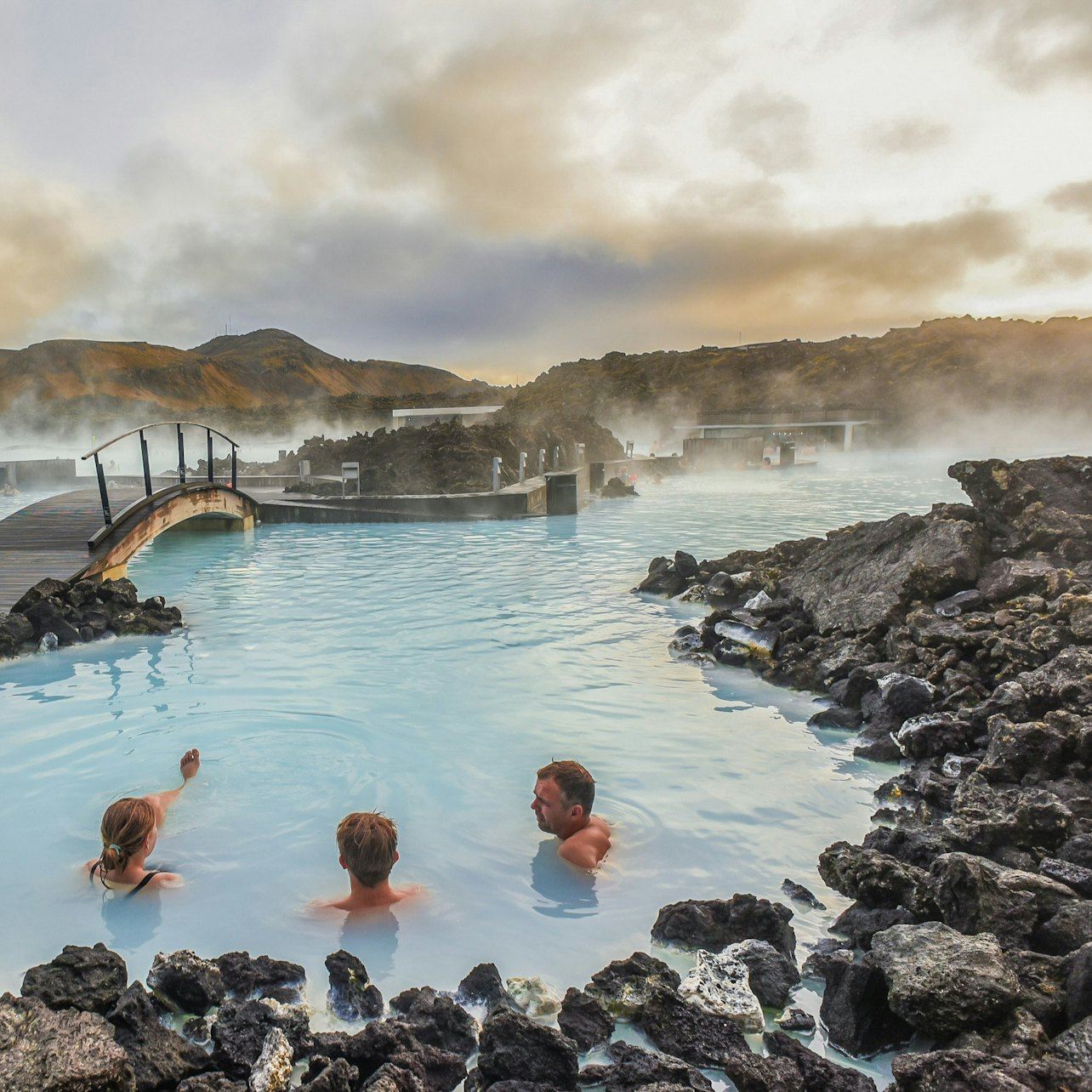 Golden Circle & Blue Lagoon: Small-Group Tour from Reykjavík with Entry
