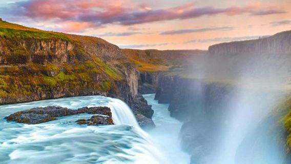 Golden Circle & Secret Lagoon: Small-Group Tour from Reykjavik