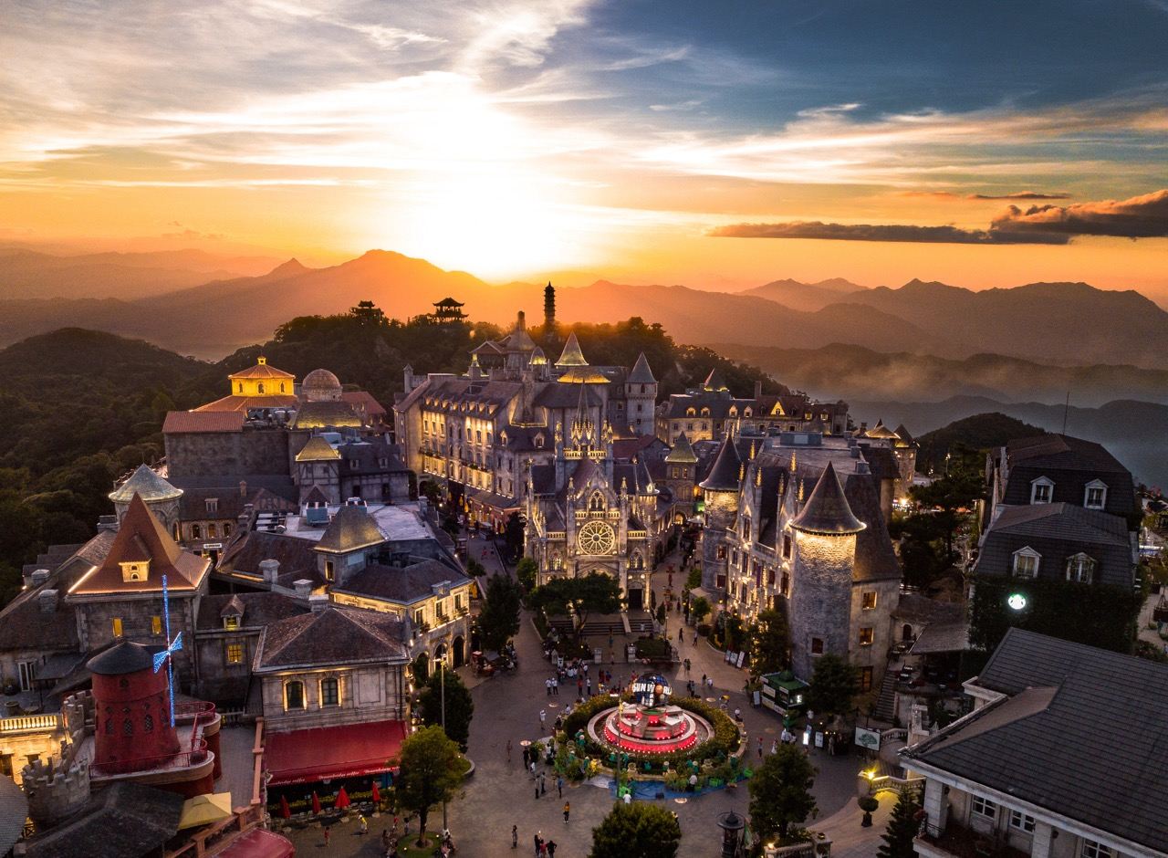 Ba Na Hills and Golden Bridge Join-in Small-Group Tour from Da Nang