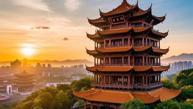 Lawatan Sehari Muzium Wilayah Hubei + Bunga Sakura Universiti Wuhan + Menara Bangau Kuning + Pantai Sungai Hankou @ Pakej Persendirian + Tiket Masuk