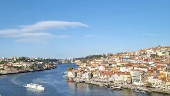 Portugal + Lisbon Monastery + National Palace of Pena / Travel through time / Encounter Europe's romance