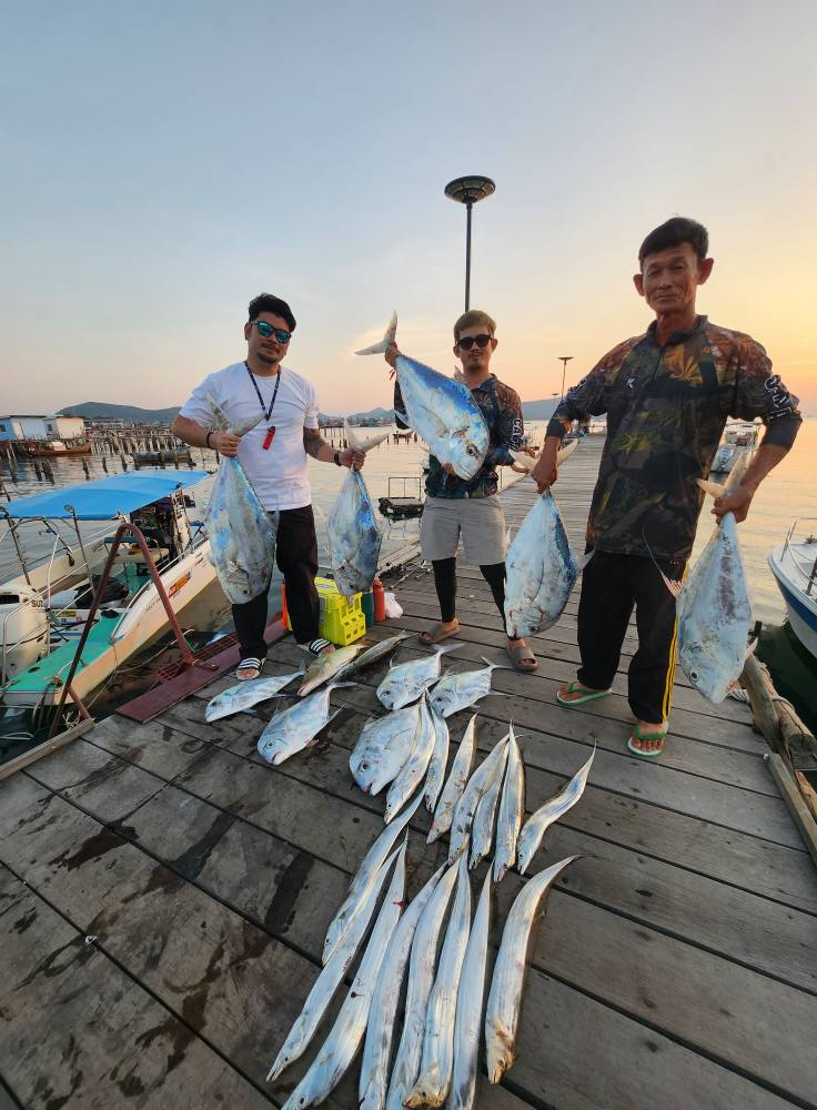 [กัปตันมืออาชีพ] เช่าเรือตกปลาแบบส่วนตัวในพัทยา|ประสบการณ์ตกปลาที่อ่าวคริสตัล