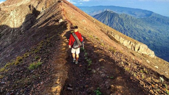 Bali: Mount Agung Sonnenaufgangs-Trekkingtour über den Besakih-Tempel