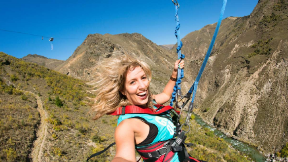 Volo con la Nevis Swing / Esperienza del Catapulta (fornito da AJ Hackett)