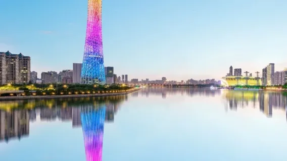 Torre di Canton + Crociera notturna sul Fiume delle Perle + Accademia del Clan Chen + Shamian + tour di un giorno a Yongqingfang [Goditi il ​​tour di Guangzhou]