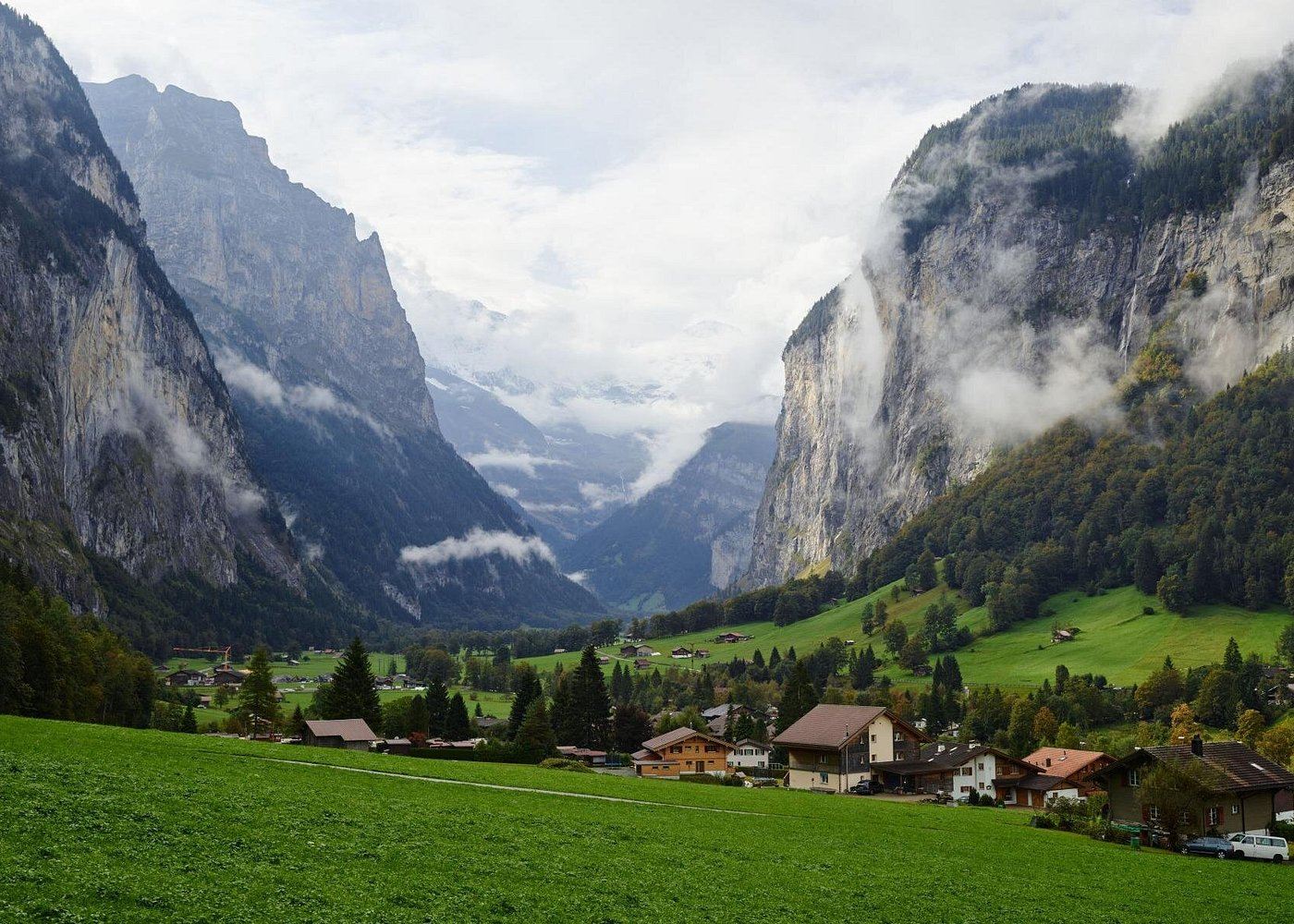 Switzerland 1-day tour: Zurich + Grindelwald + Interlaken + Lauterbrunnen (English-speaking group)