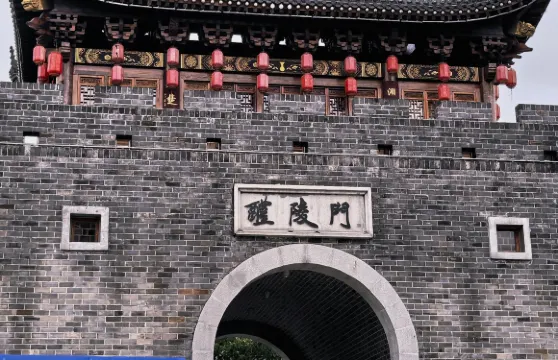 湖南株洲瓷器口+醴陵陶瓷博物館+淥江書院一日遊 可提供中英文服務