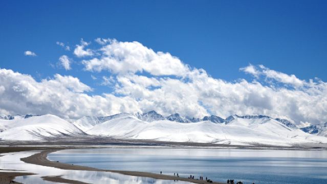 Perjalanan ke Kuil dengan Sewaan Peribadi di Tibet|sewaan peribadi