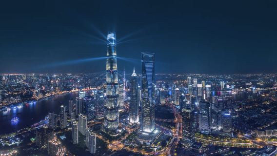 Servicios de guía profesional en español en Shanghái para grupos y acompañamiento local, itinerarios personalizables