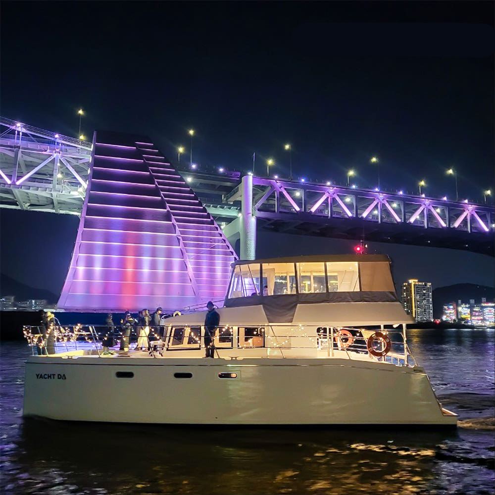 Excursion en yacht à Busan 'YACHTDA'