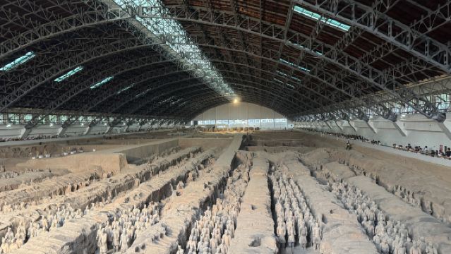 Xi'an Terracotta Warriors + Huaqing Palace Day Tour: Ticket Booking + Direct Bus