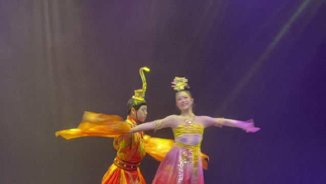 Luoyang: Empress Wu's Grand Banquet | Immerse in an Imperial Feast [Savor Imperial Cuisine + Enjoy Court Music & Dance + Traditional Makeup & Attire]