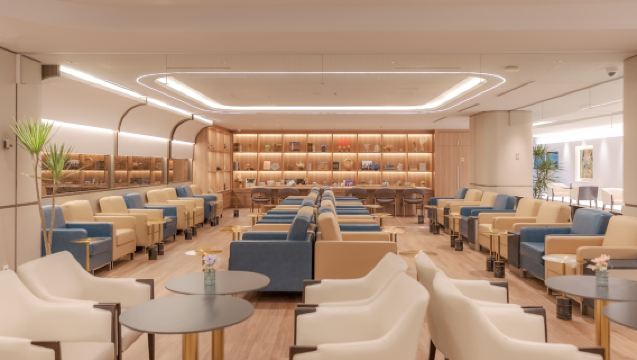 Bangkok Suvarnabhumi Airport VIP Lounge - Transit Lounge with Optional Dining and Shower