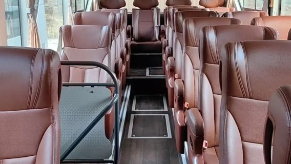 รถสายตรง สถานีจิ่วจ้ายโกว-หวงหลง [รถ VIP 2+1] มีบริการจุดรับ/สถานีส่ง · ยานพาหนะมาตรฐาน · เลือกได้ระหว่างรถทัวร์หรูหราหรือรถทัวร์ปรับอากาศแสนสบาย