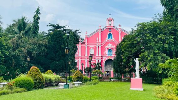 Manila, Philippinen + Wasserfall-Restaurant in Buffalo City (Abholung vom Stadt-Hotel) Maßgeschneiderte Reisen
