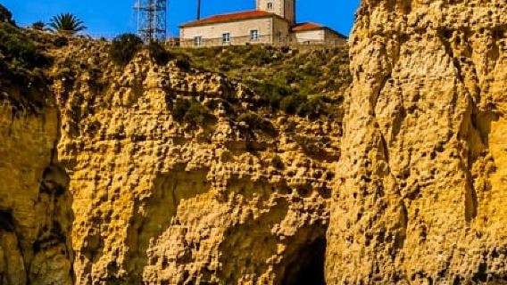 Lagos: Yerel Rehber Eşliğinde Ponta da Piedade Mağaraları Tekne Turu
