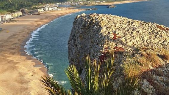 Nazaré: Beaches of Nazaré Guided E-Bike Tour