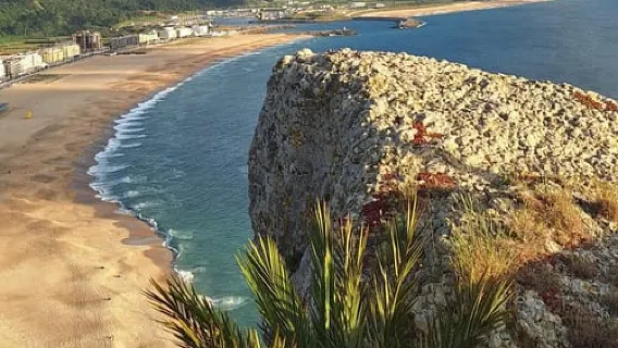 Nazaré: Beaches of Nazaré Guided E-Bike Tour
