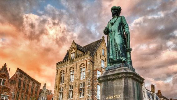 Bruges: Nightly Tales and Untold History Walking Tour