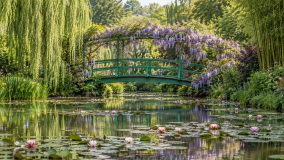 Paris lawatan sehari: Dewan Cermin Istana Versailles & Taman Perancis, Fondation Claude Monet dan taman masuk dalam