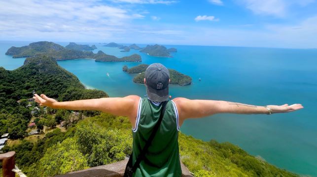 從閣帕岸島出發：安通日遊（含獨木舟、浮潛及午餐）