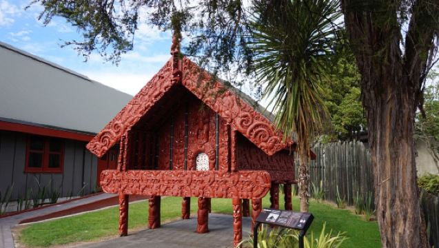 紐西蘭奧克蘭：毛利文化村+地獄門+紅樹林 中文包車行程可調