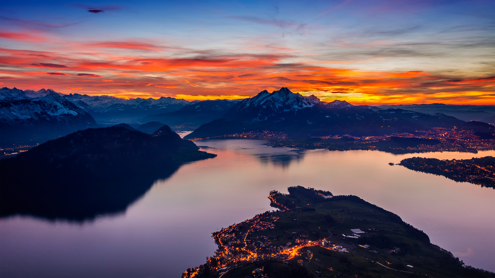 Chapel Bridge + Schwanenplatz + Ritterscher Palast + Old Town [Flexible itinerary]