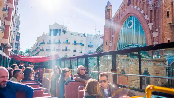 Valencia Bus Turistic: 24 or 48-Hour Hop-on Hop-off Bus