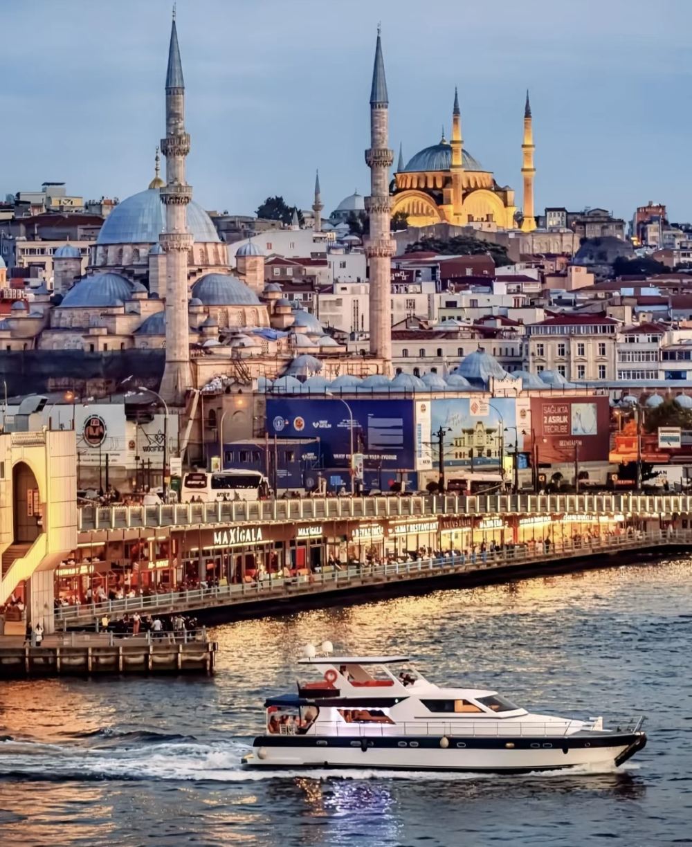 1-day private charter tour in Istanbul city center