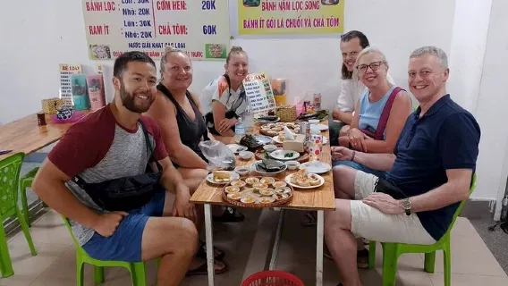 Da Nang Food Walking Tour & Café-Tasting mit Sightseeing
