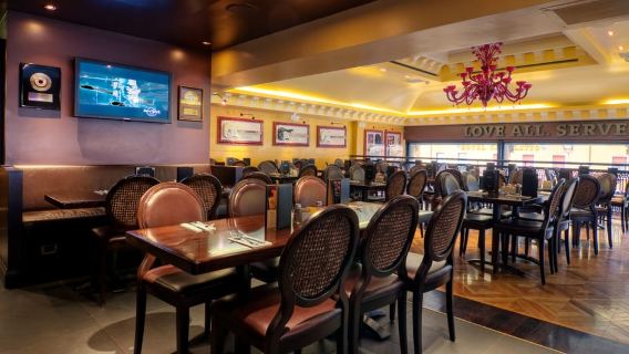 Venice: Hard Rock Cafe với thực đơn cố định cho bữa trưa hoặc bữa tối